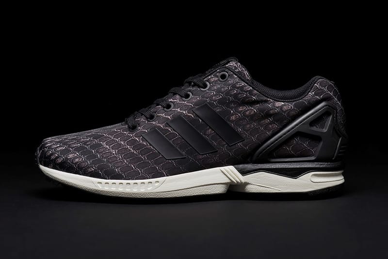 zx flux black pattern