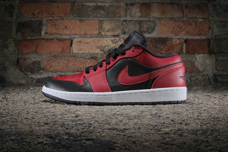 Air Jordan 1 Low Black Gym Red White Hypebeast Air Jordan 1 Low Black Gym Red White Hypebeast
