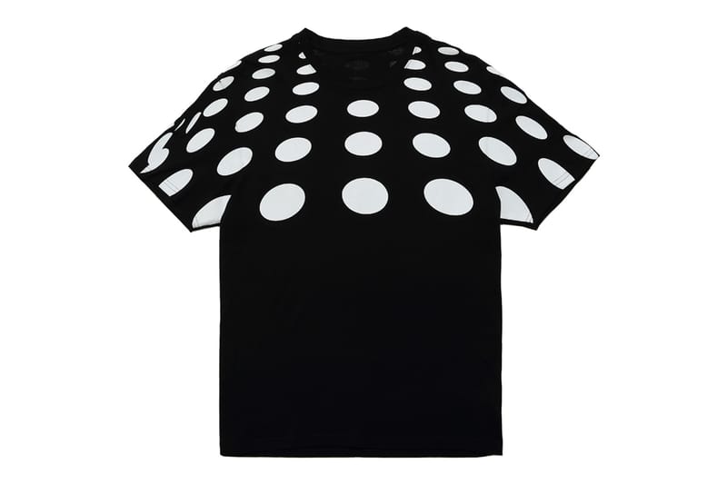 BLACKBARRETT T-Shirt GIVEAWAY: One T-Shirt to Be Given Away Daily