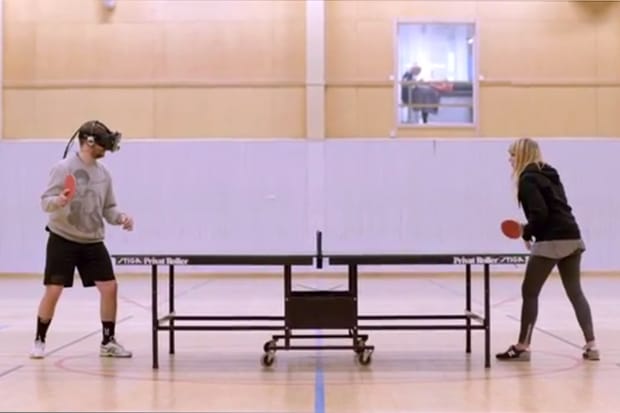 Living with Lag - An Experiment with the Oculus Rift