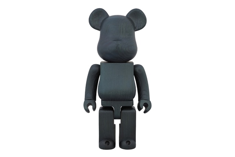 Karimoku x Medicom Toy Indigo Paint 400% Bearbrick