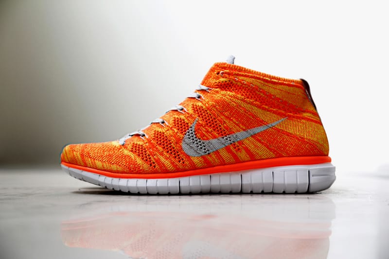 nike flyknit chukka orange