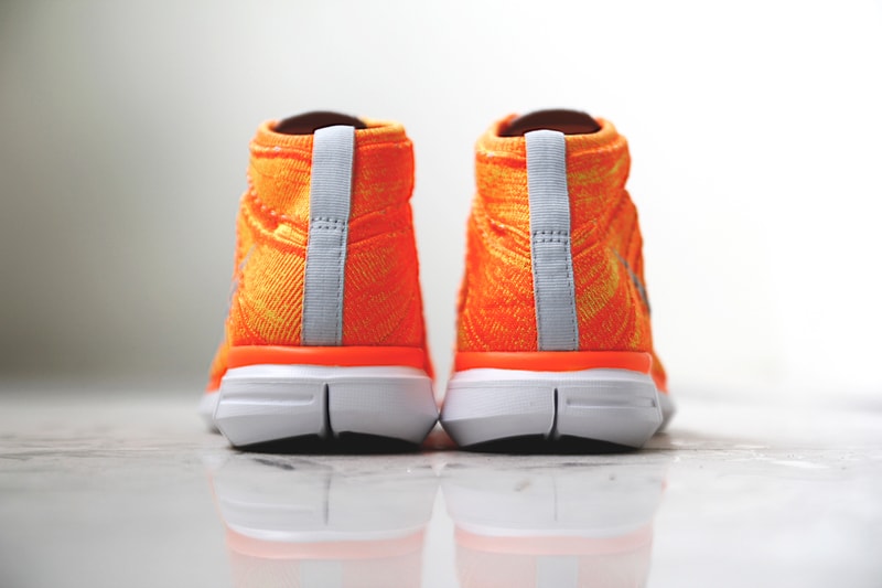 Nike Free Flyknit Chukka Orange/Volt
