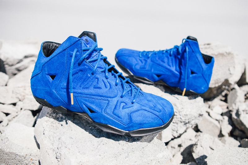 Nike LeBron 11 EXT "Blue Suede" 