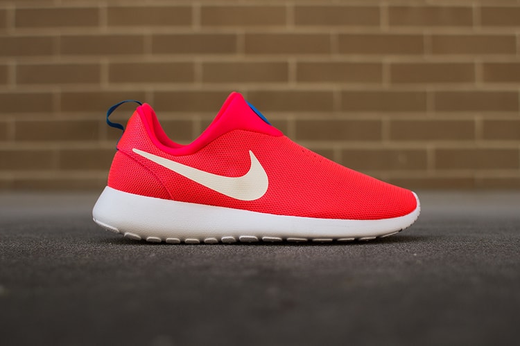 Nike Roshe Run Slip On "Laser Crimson"