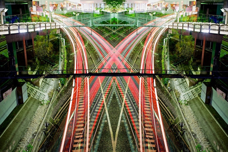 Symmetric Light Photography by Sinichi Higashi
