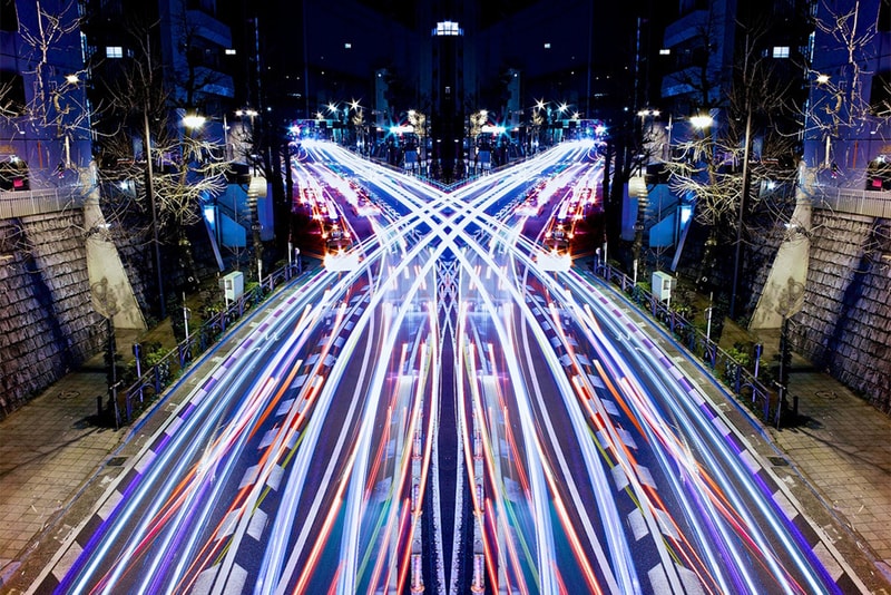 Symmetric Light Photography by Sinichi Higashi