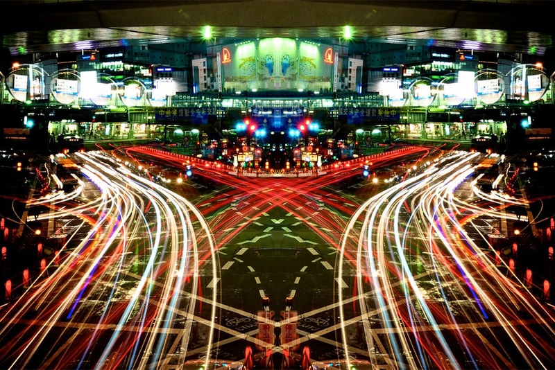 Symmetric Light Photography by Sinichi Higashi