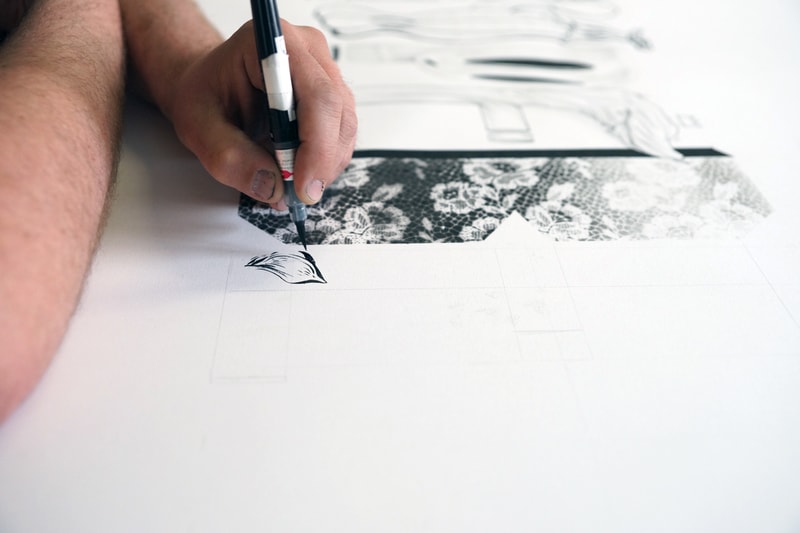 A Five-Person Pen & Paper: Converse Clash Wall