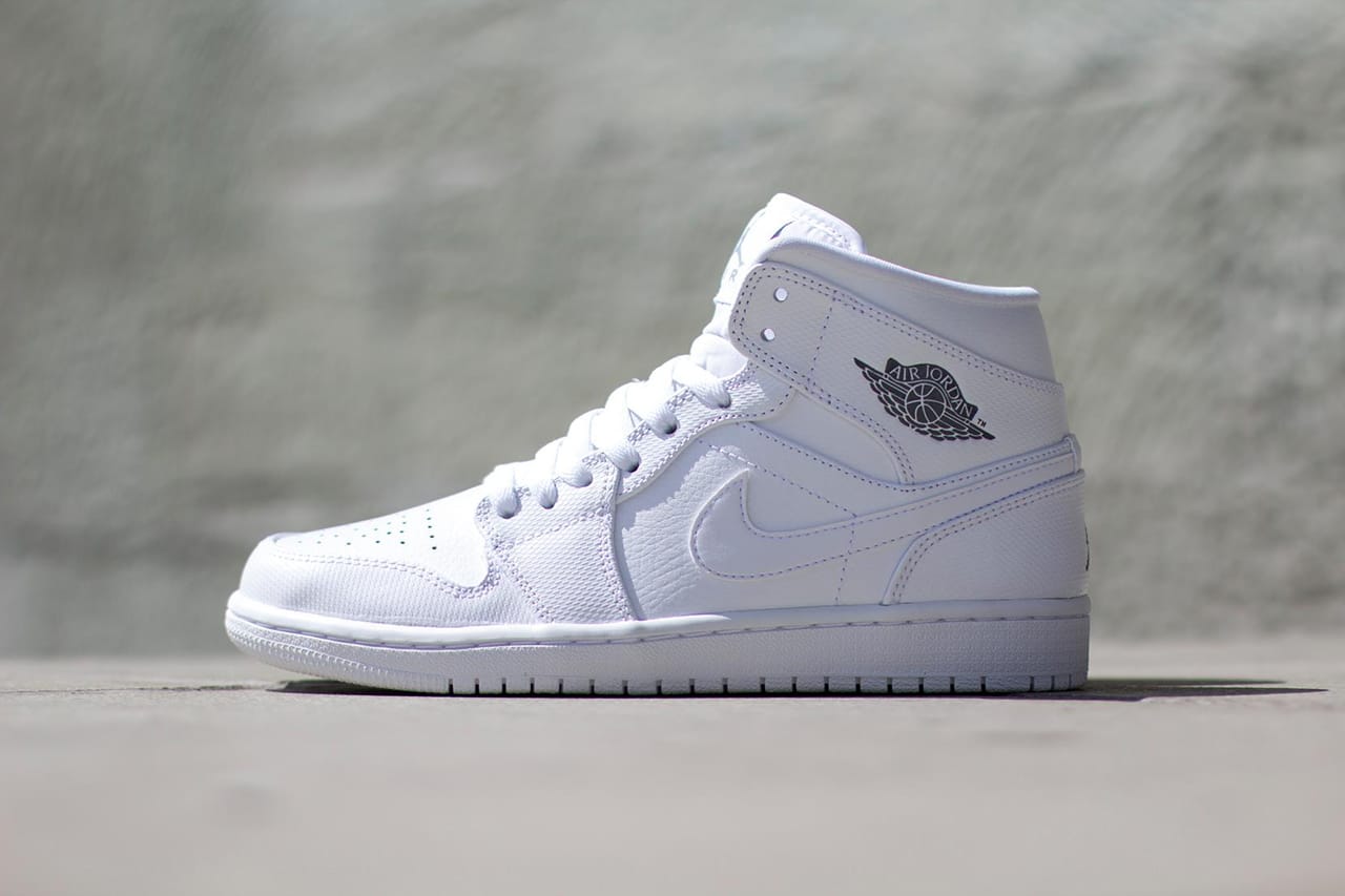 all white jordan 1 outfit
