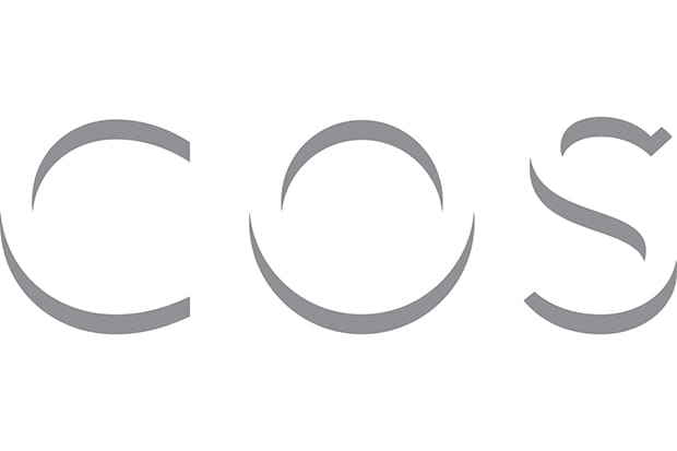 COS Launches E-Commerce in the U.S.