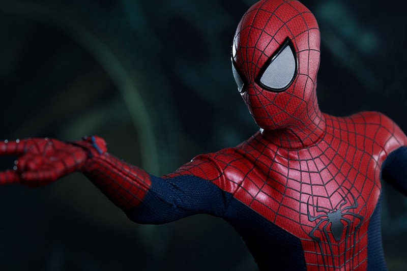 Hot Toys The Amazing Spider-Man 1/6th-Scale Collectible Figure