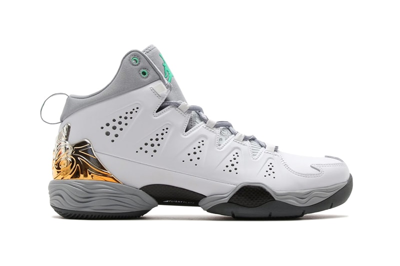 Jordan Melo M10 Black/Atomic Mango
