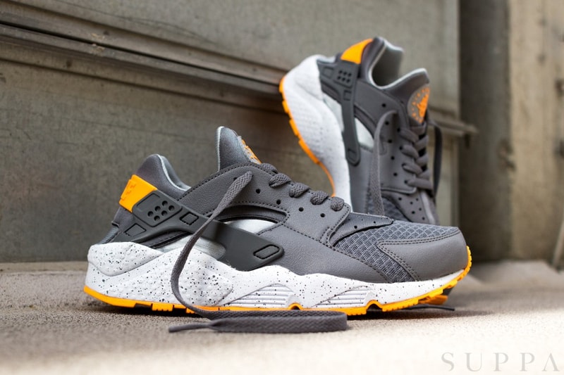 Nike Air Huarache Grey/Orange