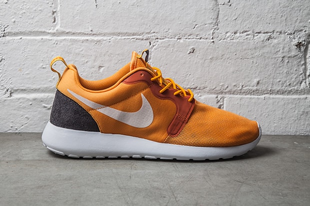 Nike Roshe Run Hyperfuse "Kumquat"