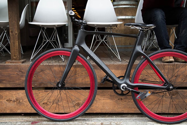 Vanhawks Valour: The World's First "Connected" Bike