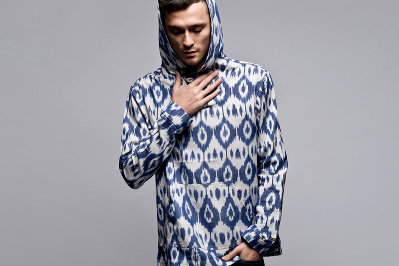 10.Deep 2014 Summer "White Ikat" Baja Poncho 