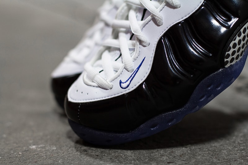 A Closer Look at the Nike Air Foamposite One Black/White