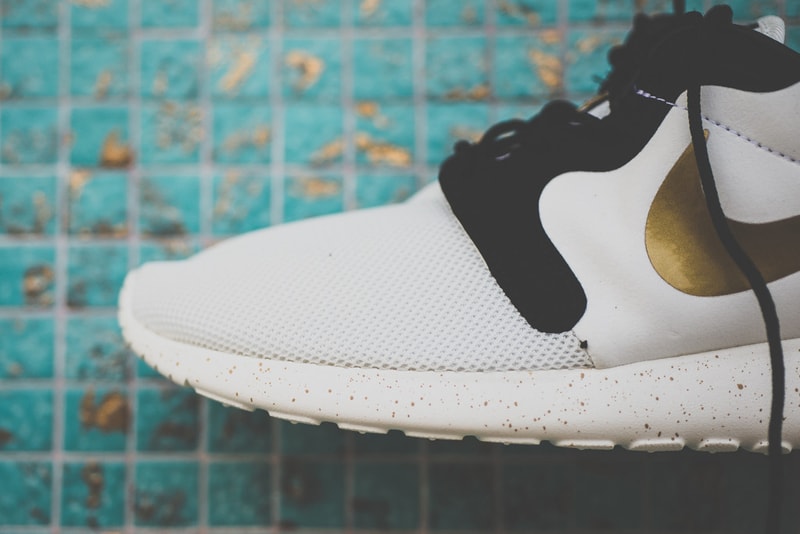 A Closer Look at the Nike Roshe Run Hyperfuse "Gold Hypervenom"