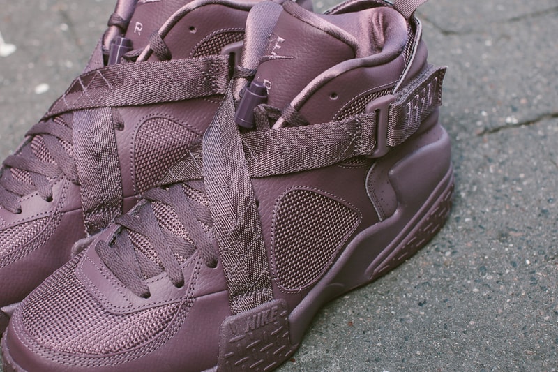 A Closer Look at the Pigalle x Nike Air Raid