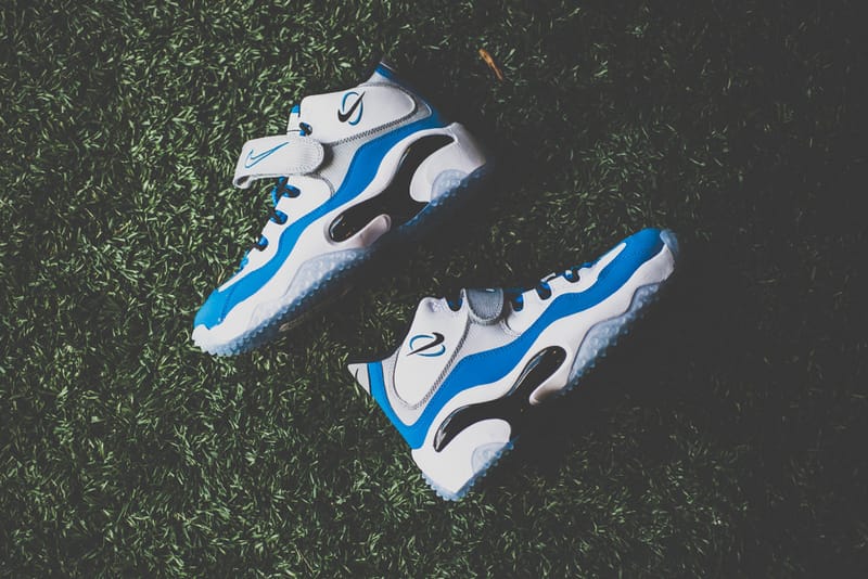 nike air super zoom turf