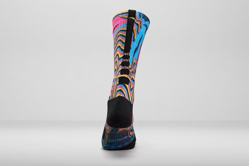 Nike Unveils Elite Digital Ink Sock Printing Process