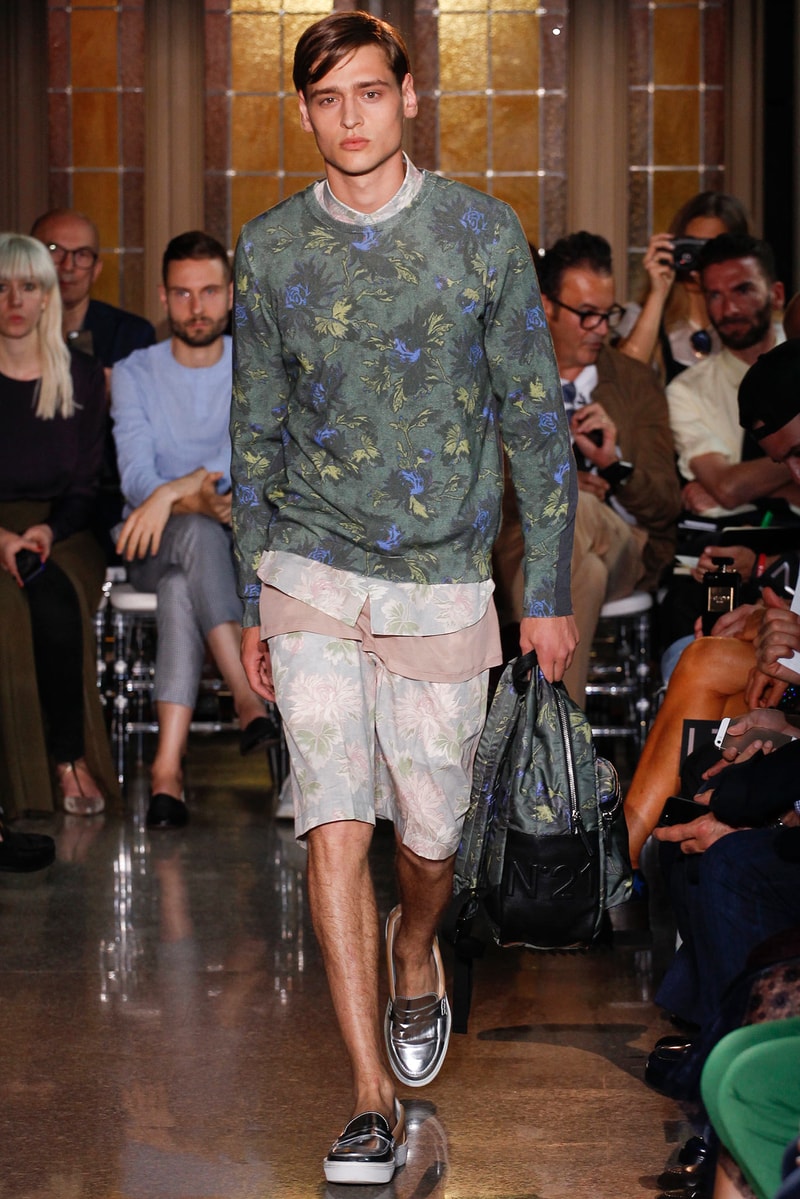 No. 21 2015 Spring/Summer Collection