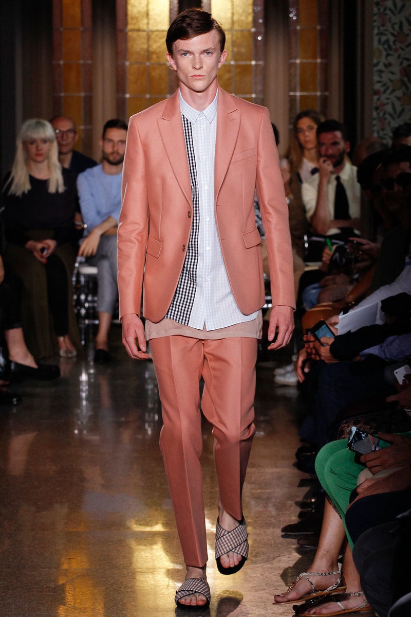 No. 21 2015 Spring/Summer Collection