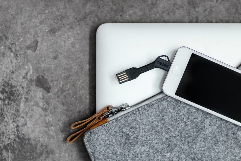 Nomad Chargekey Portable Lightning Cable