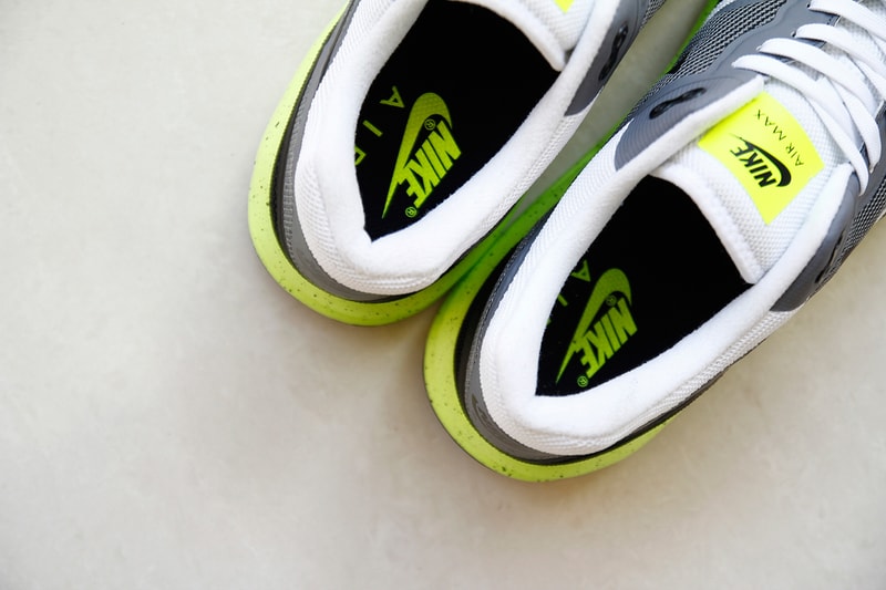 A Closer Look at the Nike Air Max Lunar1 White/Cool Grey-Volt-Black