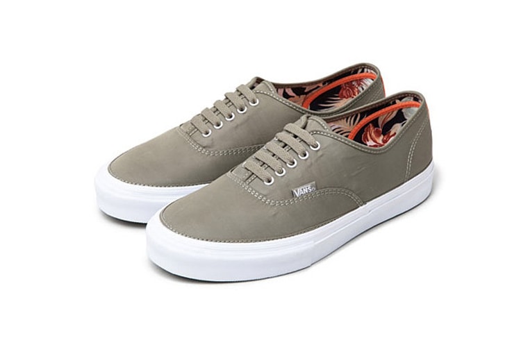 A First Look at the Deluxe x Vans 2014 Fall/Winter Authentic Pack