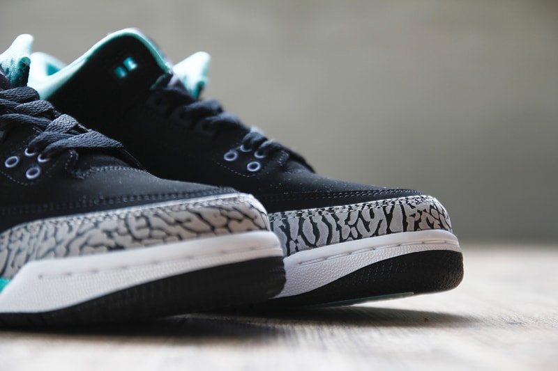 Air Jordan 3 Retro GS Black/Mint Green-Cement Grey