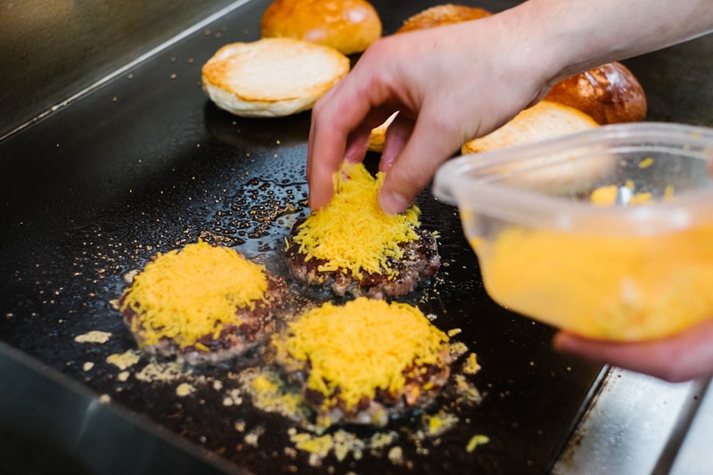 HYPEBEAST Eats: The "Pharrell Burger" at NIGO's 2-5 Café
