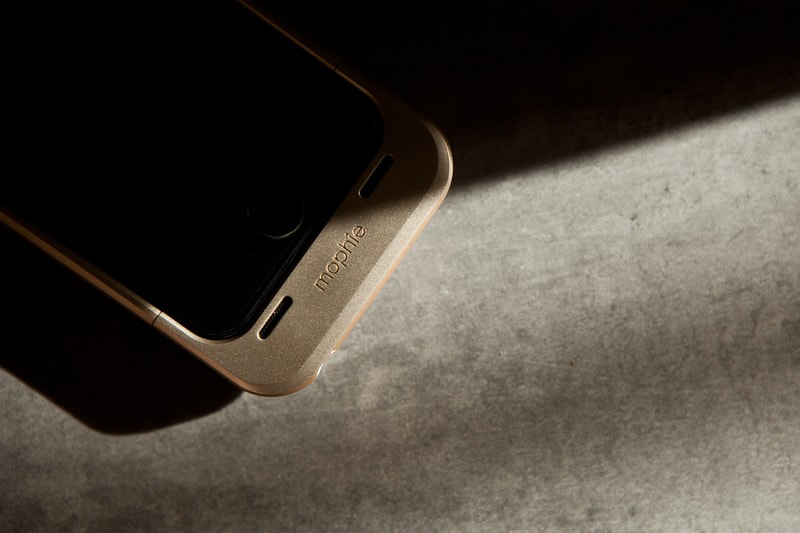 Mophie 16GB Gold Space Pack