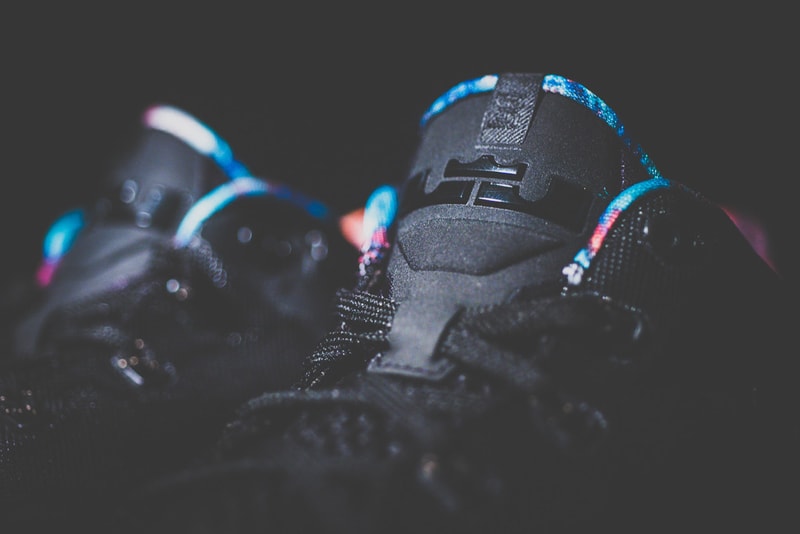 Nike LeBron 11 Max Low Black/Gum