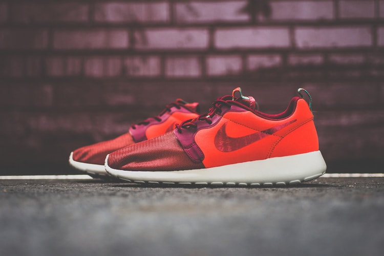Nike Roshe Run Hyperfuse Team Red & Catalina/Poison Green