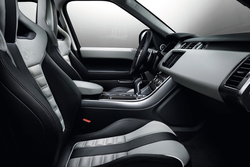 2015 Range Rover Sport SVR