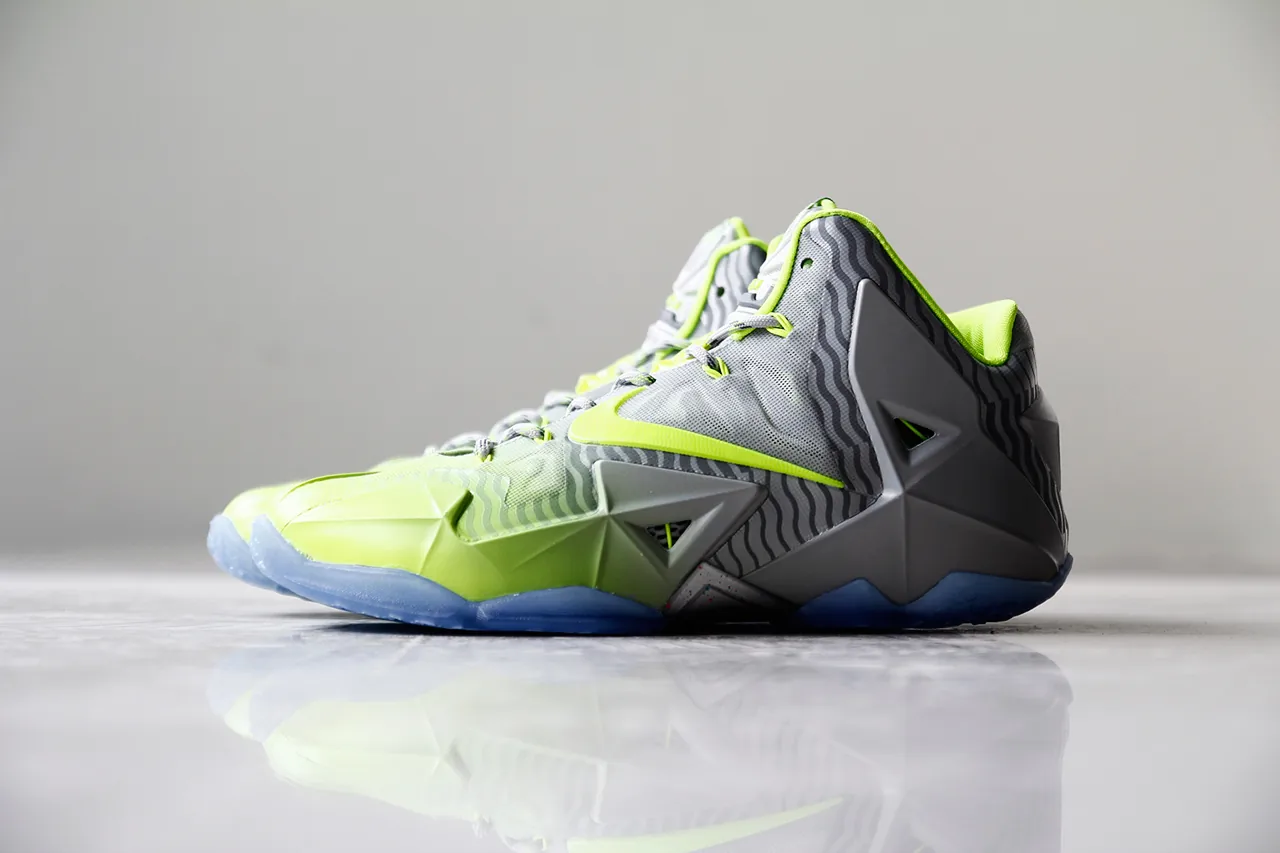 lebron 11 volt