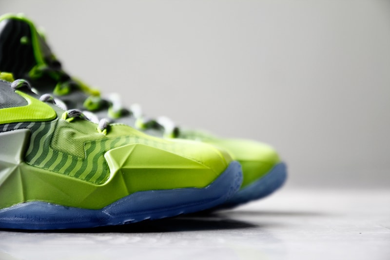 A Closer Look at the Nike LeBron 11 Metallic Luster/Ice-Volt
