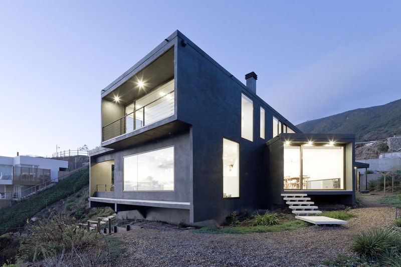Catch the Views House by LAND arquitectos 