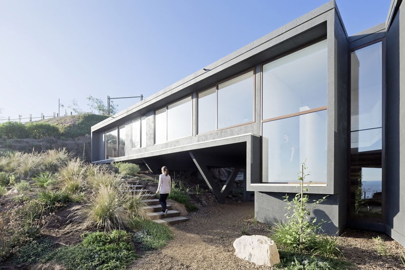 Catch the Views House by LAND arquitectos 