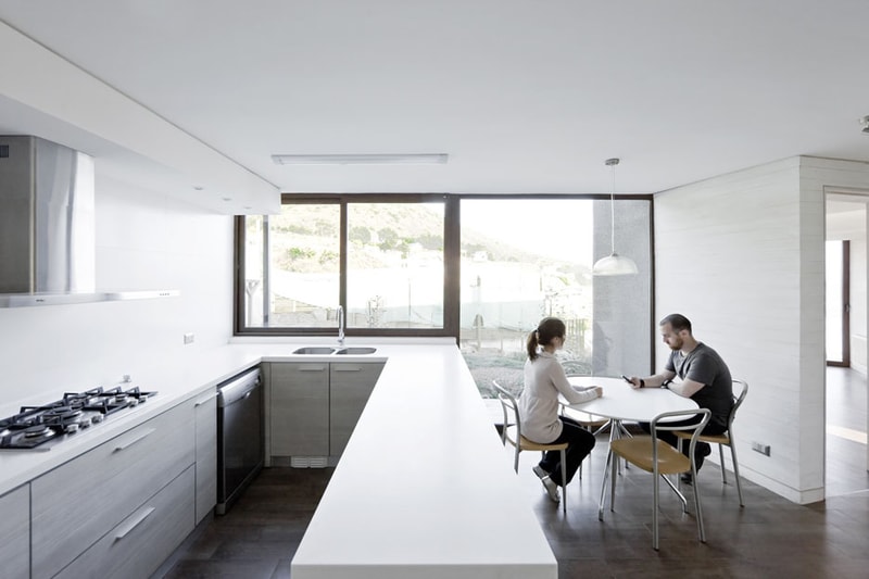 Catch the Views House by LAND arquitectos 