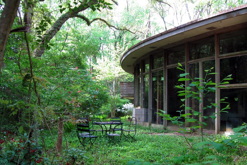 Frank Lloyd Wright's Hemicycle Spring House Looking to Raise $100,000 USD for Restoration