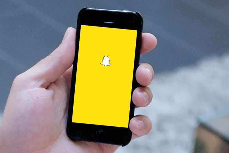 Investors Buying into Snapchat for $10 Billion USD