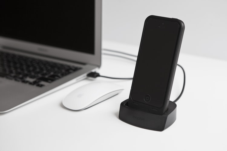 Mophie Juice Pack Dock