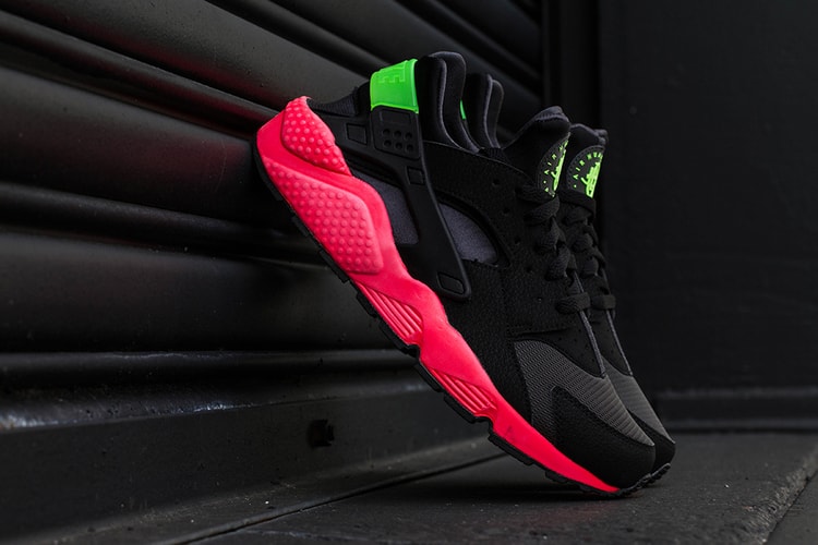 Nike Air Huarache "Hyper Punch"