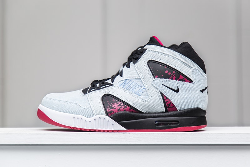 Nike Air Tech Challenge Hybrid "Washed Denim"