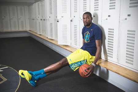 Kevin Durant Re-Signs Contract with Nike for $300 Million USD