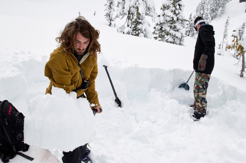 686 Hits the Backcountry for Its 2014 Fall/Winter Lookbook