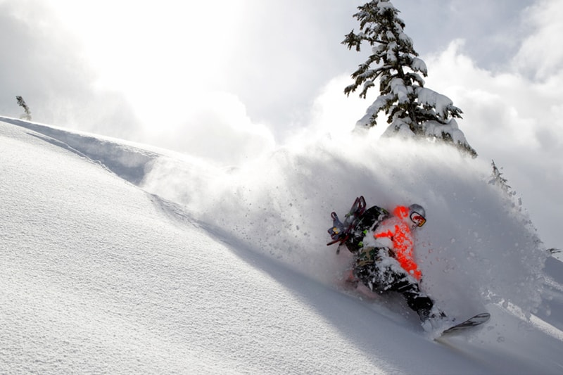 686 Hits the Backcountry for Its 2014 Fall/Winter Lookbook